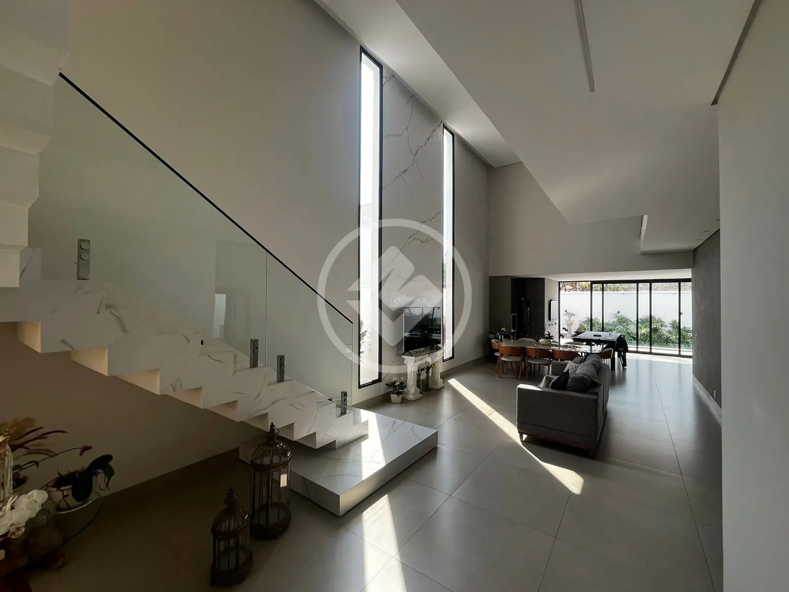 Sobrado Em Condomínio 4 quartos no Novo Mundo, Uberlândia — foto 4 de 6