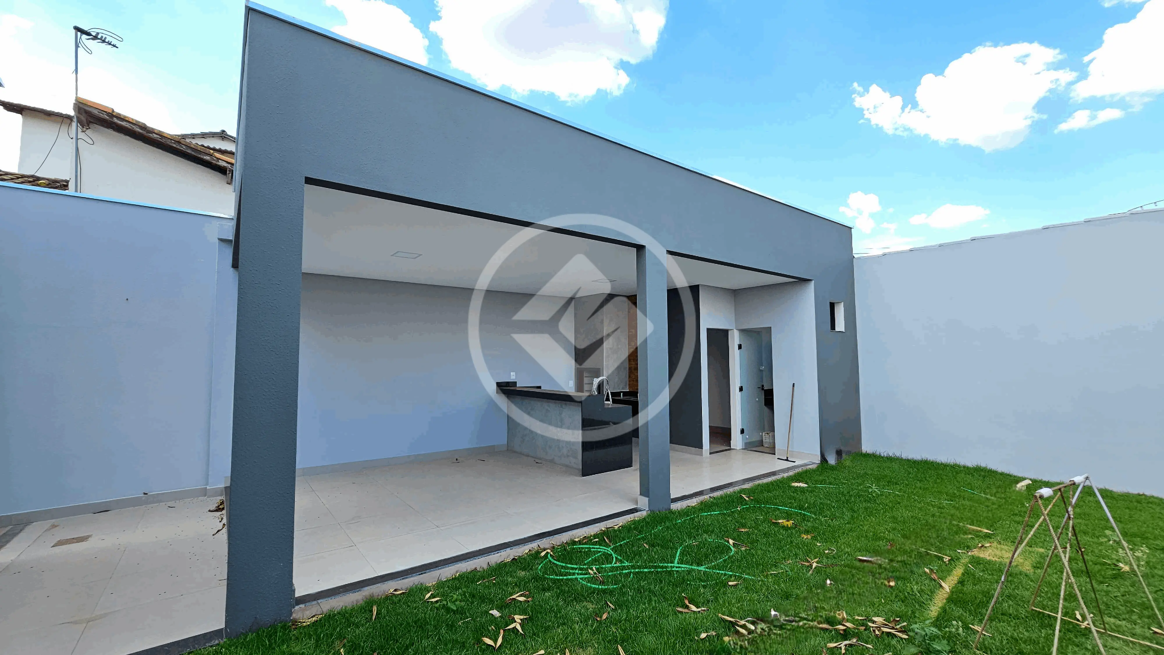 Casa à venda com 3 quartos, sendo 1 suíte – 200 m²- Cidade Jardim - Uberlândia/MG