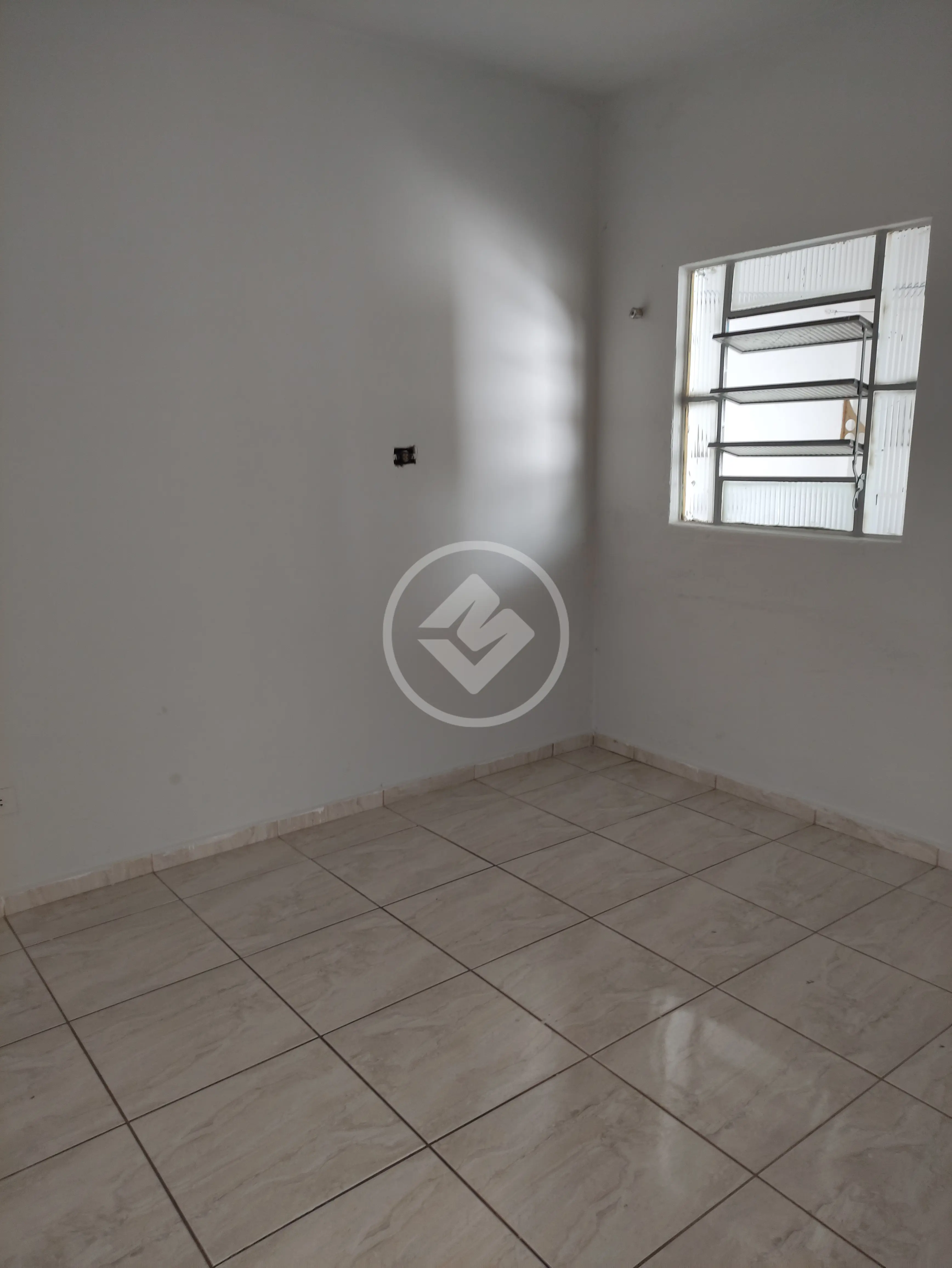 Casa à venda com 2 quartos-  250m² - Jardins das Palmeiras - Uberlândia/MG