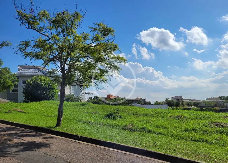 Terreno Condomínio Residencial Jardim Primavera, Louveira - SP — foto 1