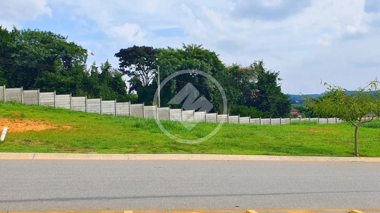 Terreno à Venda no Condomínio Residencial Arboretum em Vinhedo/SP