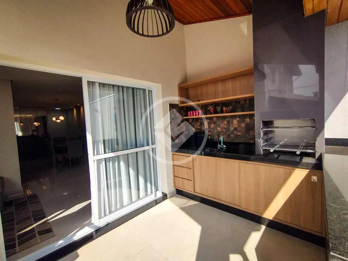 Casa Condomínio Pinheirinho, Vinhedo - SP — foto 1