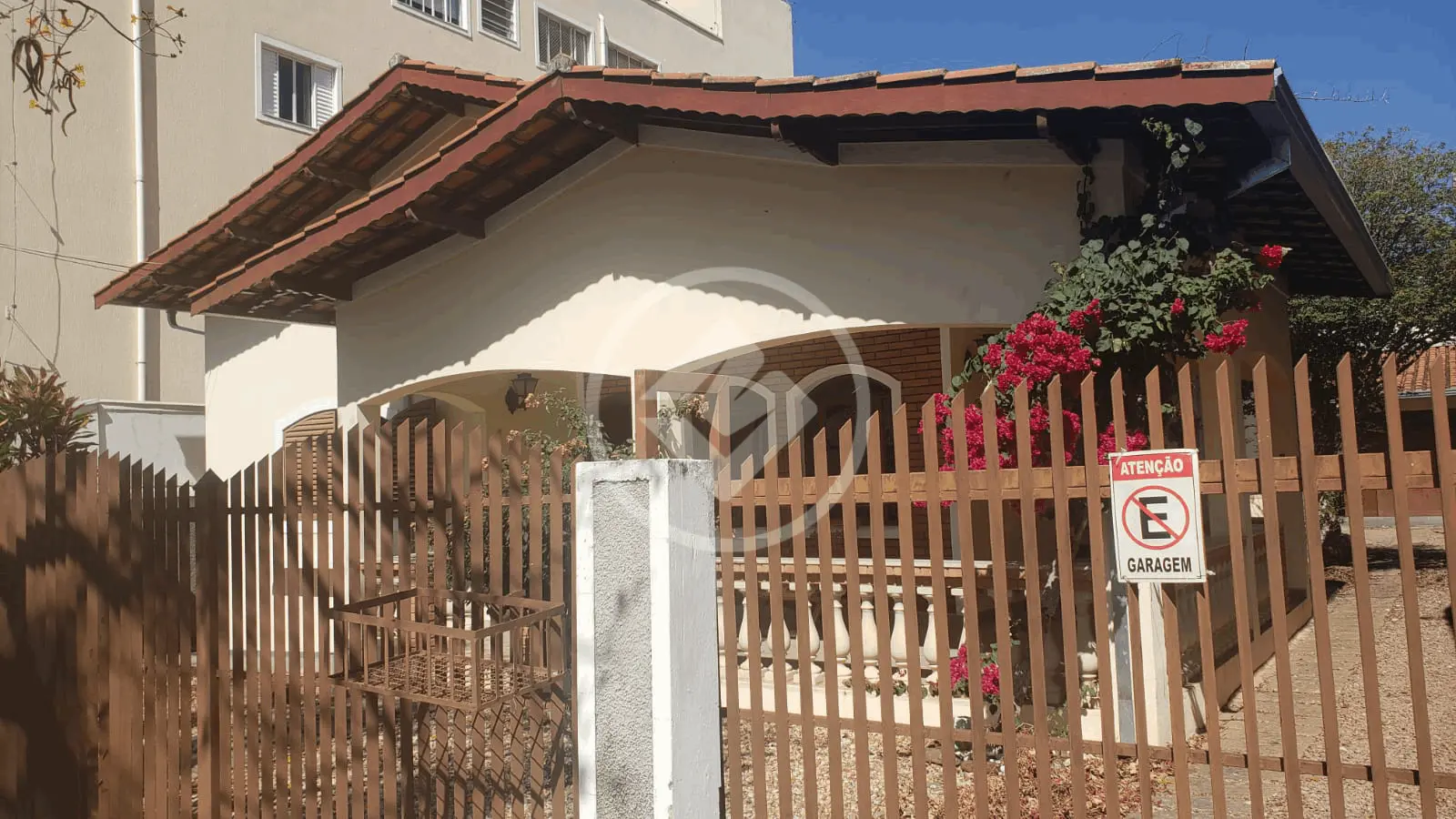 Casa térrea à venda no Jardim Itália em Vinhedo/SP