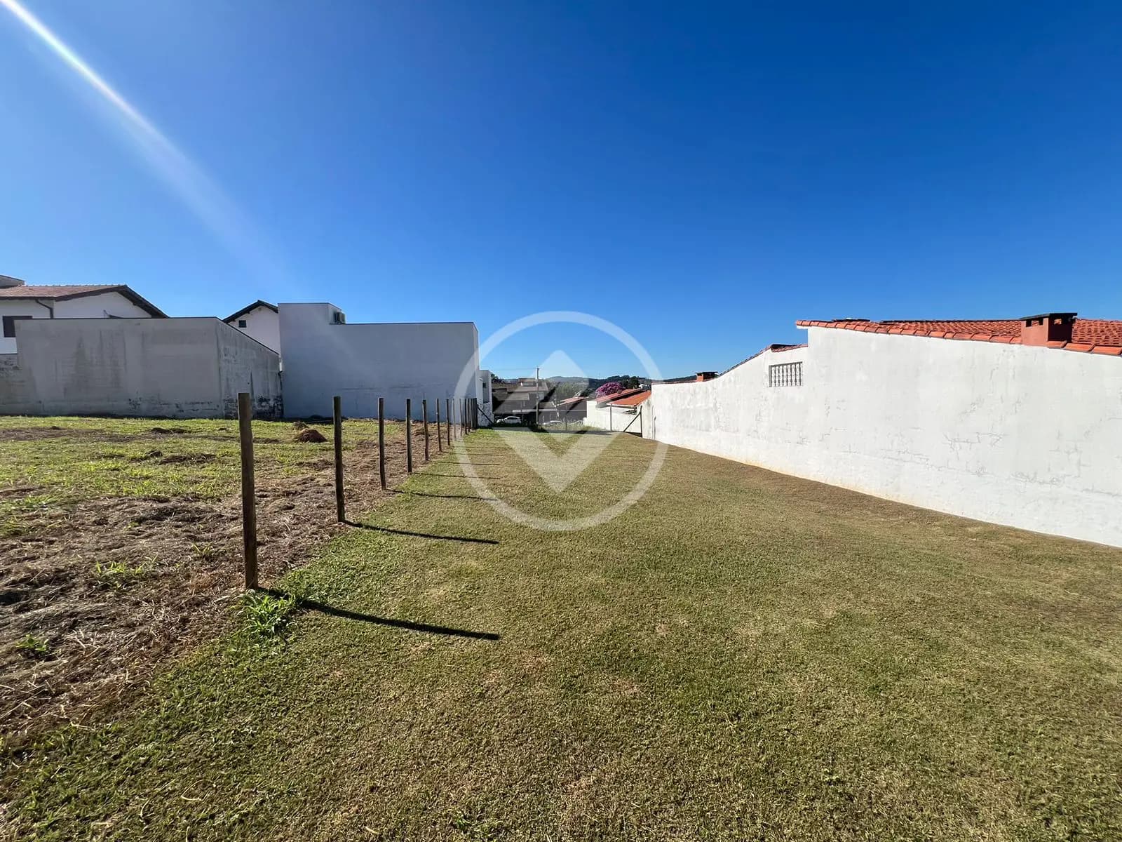 Terreno à venda no Jardim Itália em Vinhedo/SP