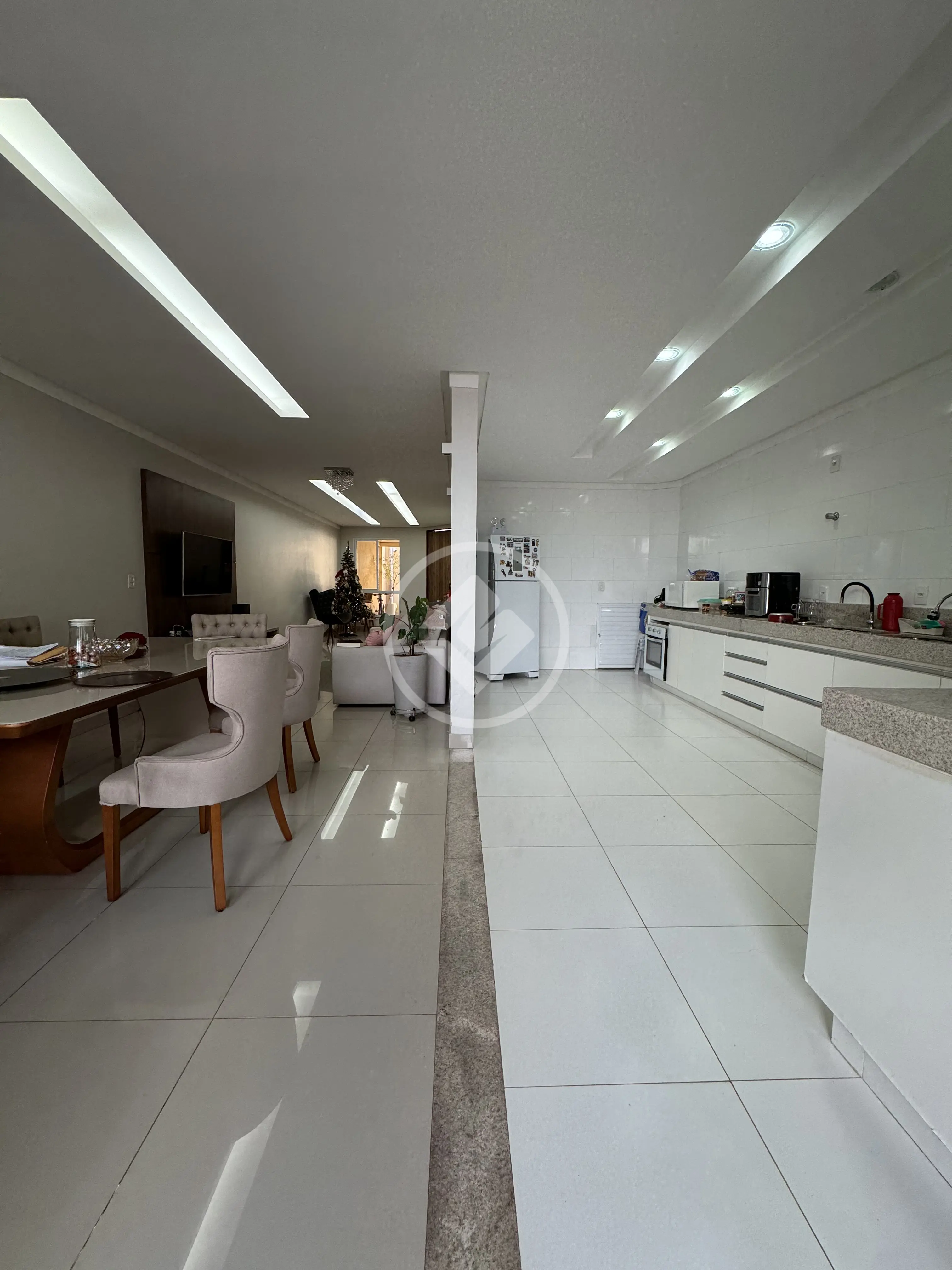 Sobrado 3 quartos no Residencial Clea Borges, Goiânia — foto 4 de 6