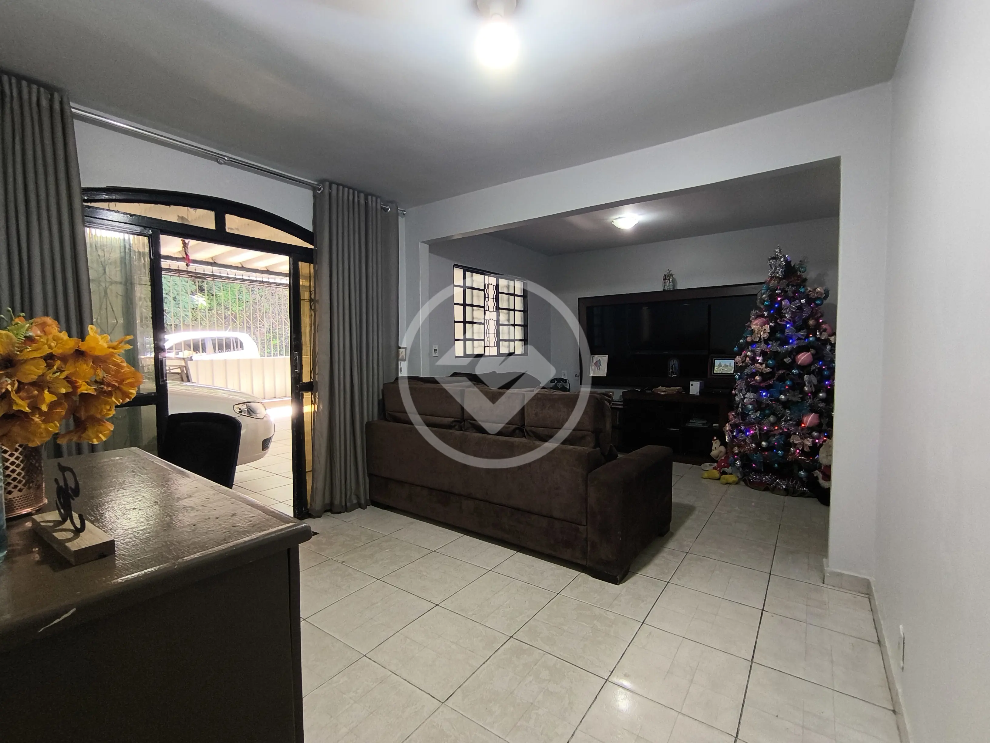 Casa Conjunto Residencial Aruanã I, Goiânia - GO — foto 1