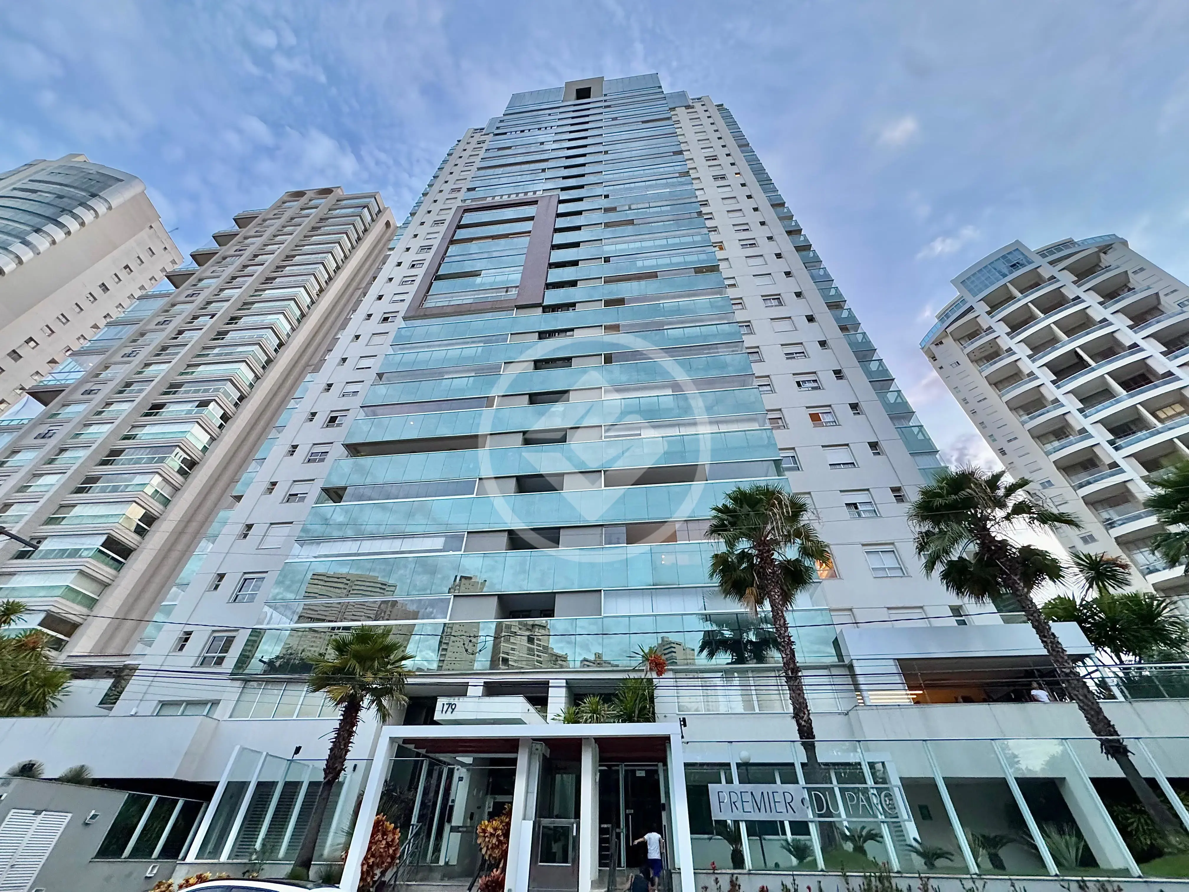 Apartamento Jardim Goiás, Goiânia - GO — foto 1