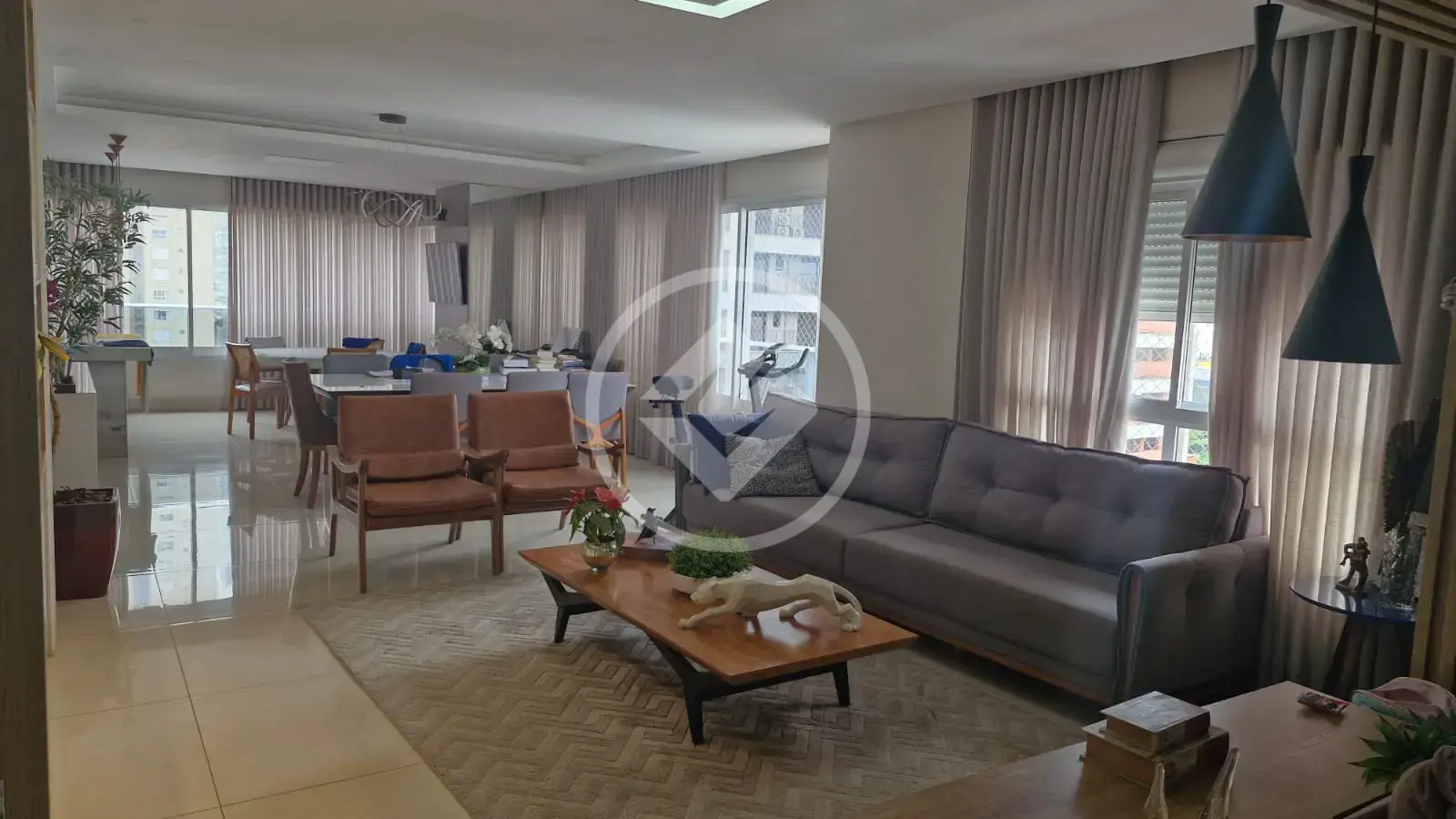 Apartamento Setor Bueno, Goiânia - GO — foto 2