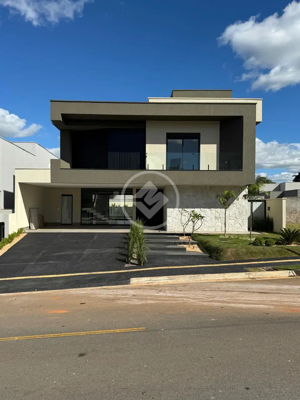 Sobrado Em Condomínio Residencial Goiânia Golfe Clube, Goiânia - GO — foto 1