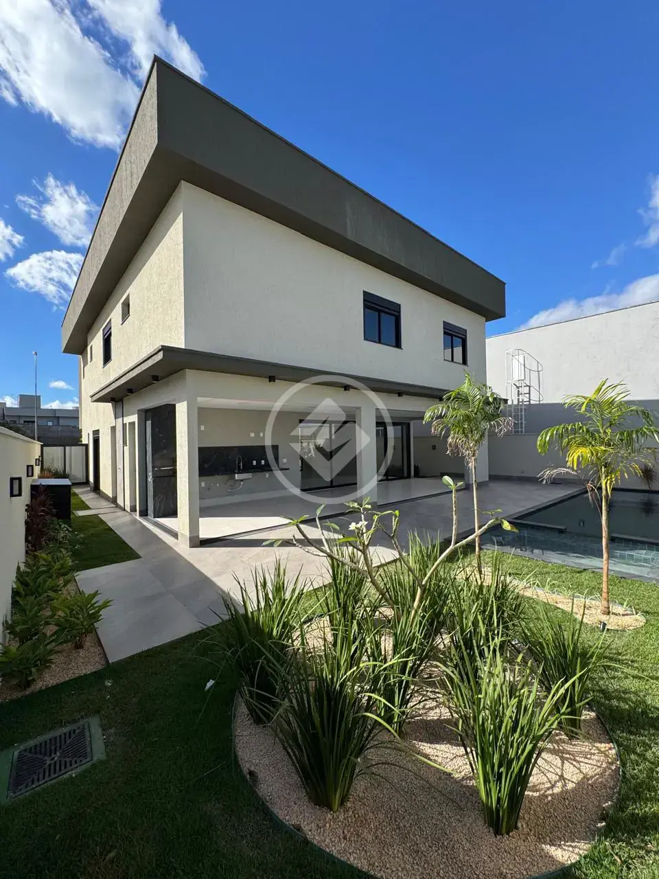 Sobrado Em Condomínio Residencial Goiânia Golfe Clube, Goiânia - GO — foto 2