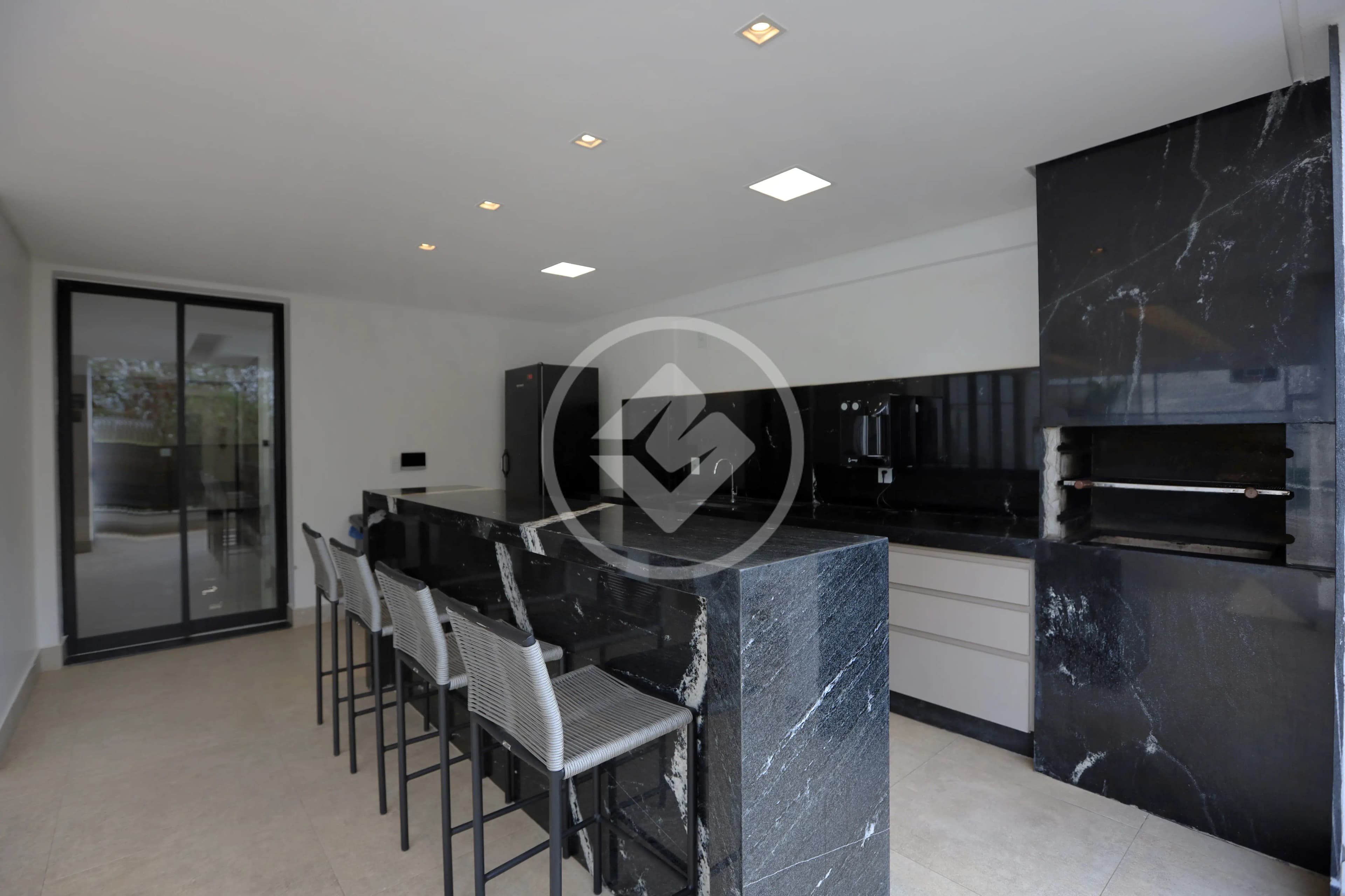 Apartamento 4 quartos no Jardim Goiás, Goiânia — foto 5 de 6