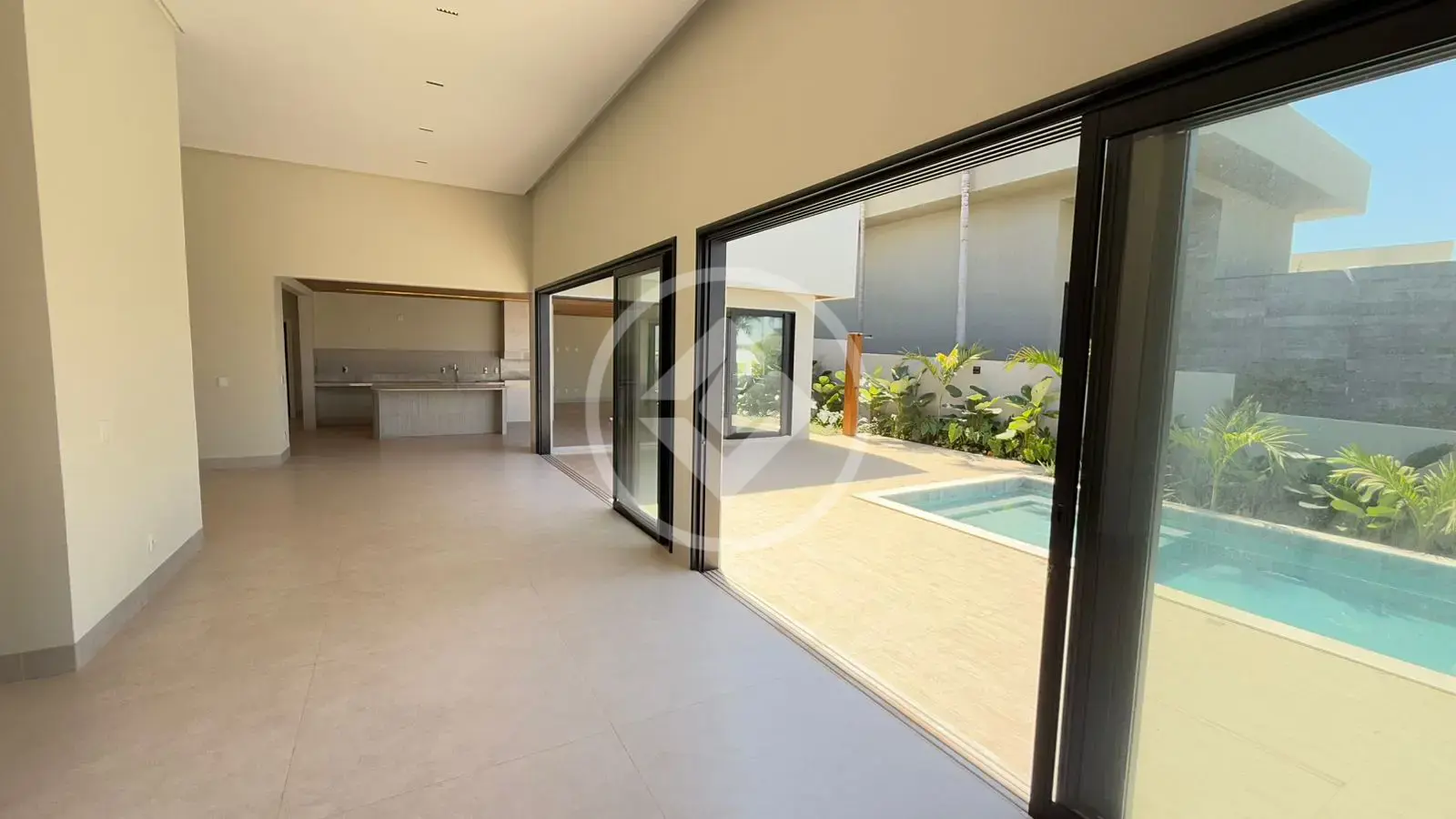 Casa Condomínio 5 quartos no Jardins Munique, Goiânia — foto 3 de 6