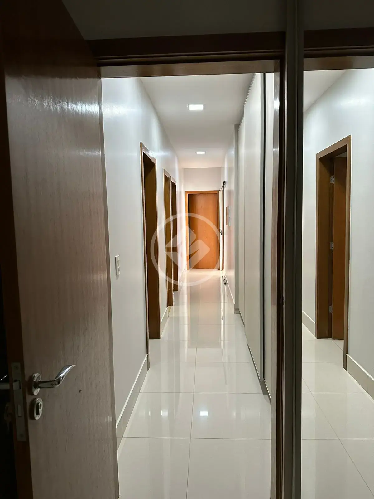 Casa Condomínio 4 quartos no Jardins Valência, Goiânia — foto 4 de 6
