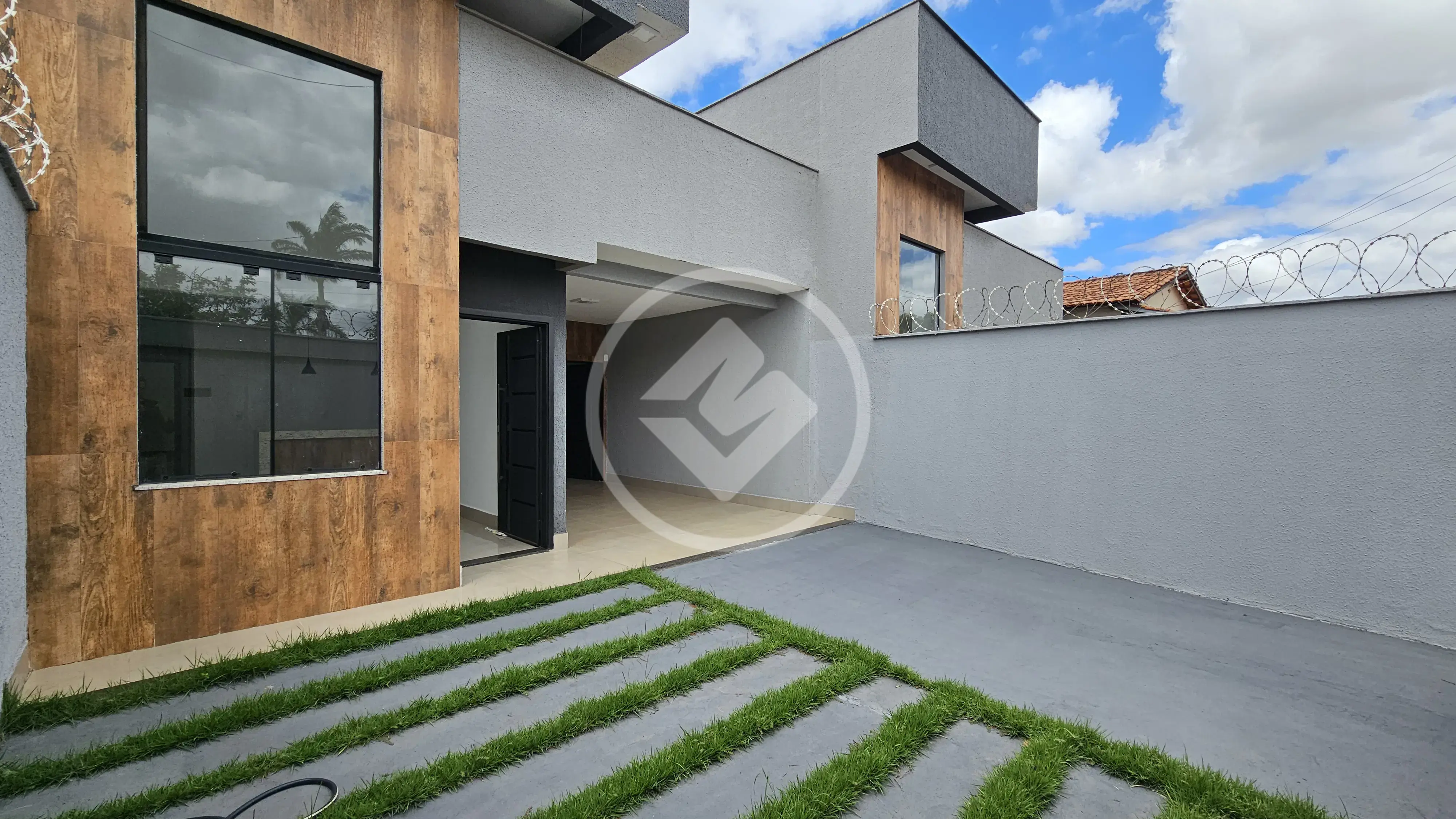 Casa 3 quartos no Vila São Jorge, Goiânia — foto 2 de 6