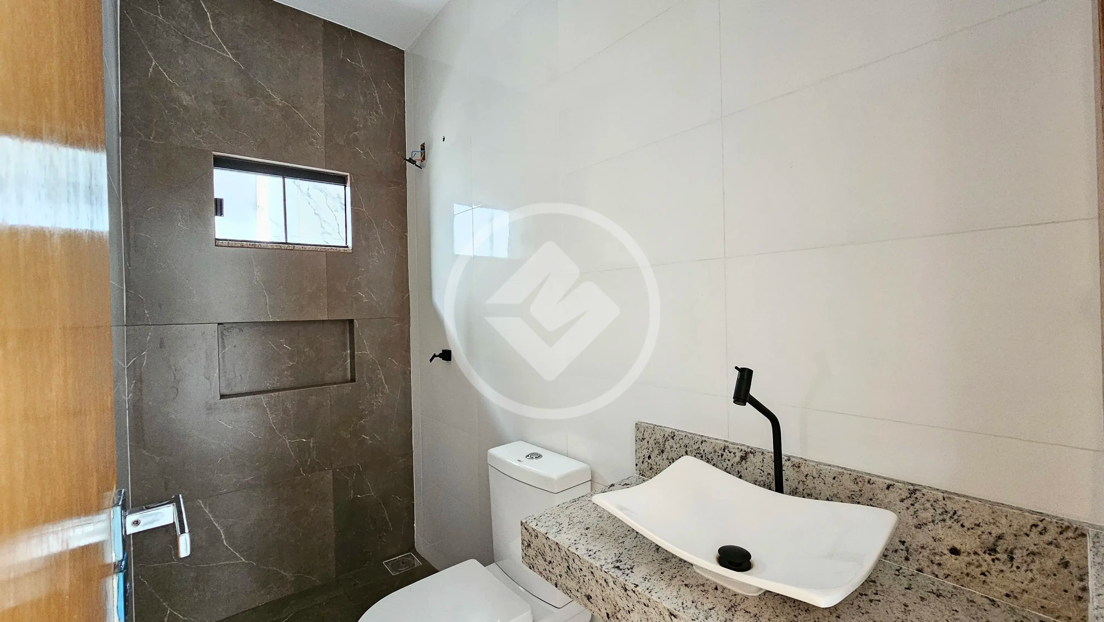 Casa 3 quartos no Vila São Jorge, Goiânia — foto 5 de 6