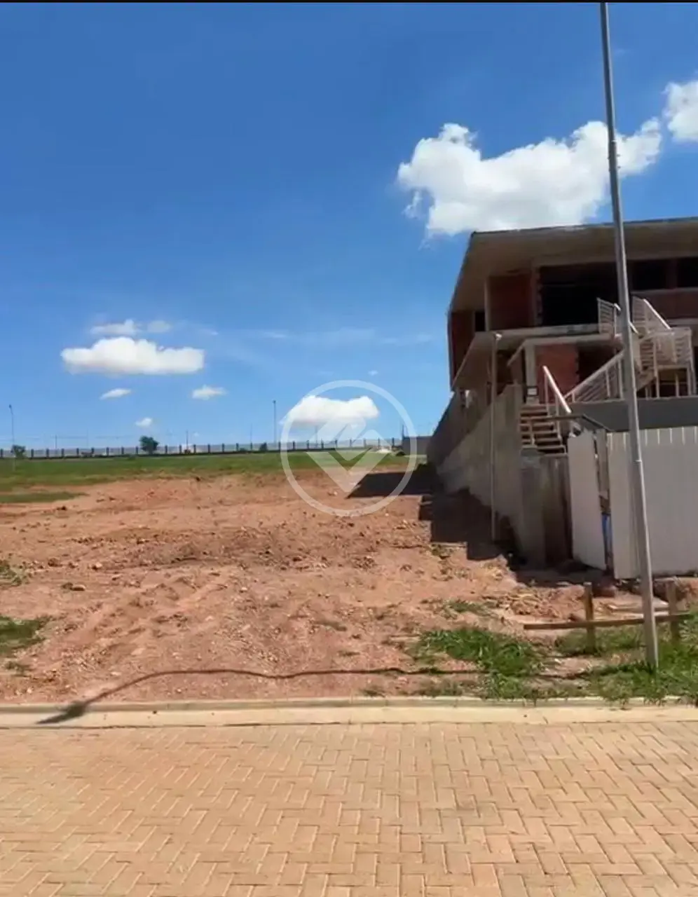 Terreno Condomínio no Residencial Jardins Londres, Goiânia — foto 3 de 4