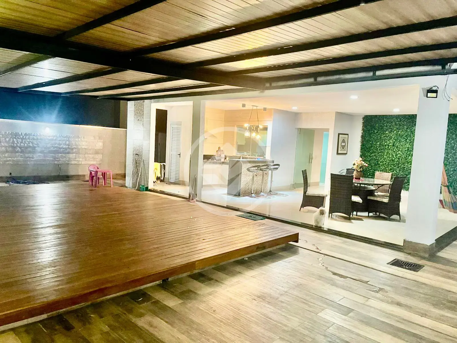 Sobrado Em Condomínio 4 quartos no Jardins Madri, Goiânia — foto 3 de 6