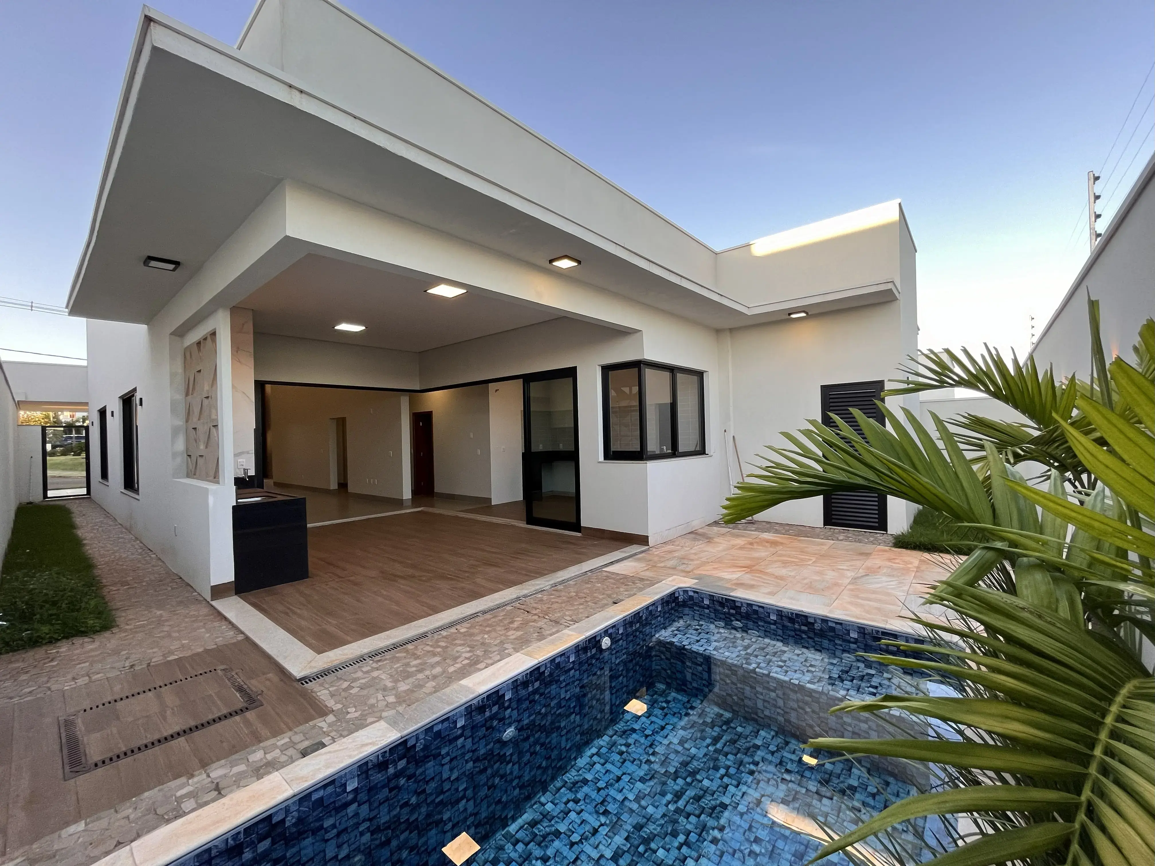 Casa Condomínio 3 quartos no Jardim Inconfidência, Uberlândia — foto 6 de 6