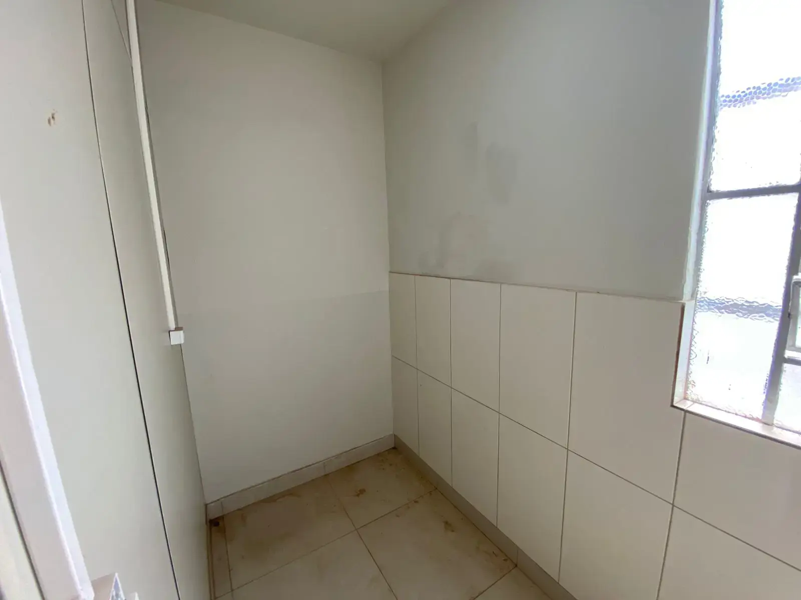 Casa Comercial 5 quartos no Luizote de Freitas, Uberlândia — foto 3 de 6