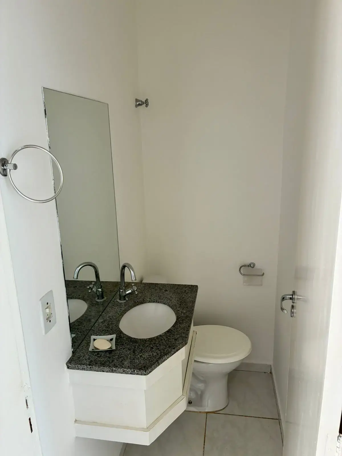 Sobrado Em Condomínio 3 quartos no Morada da Colina, Uberlândia — foto 4 de 6