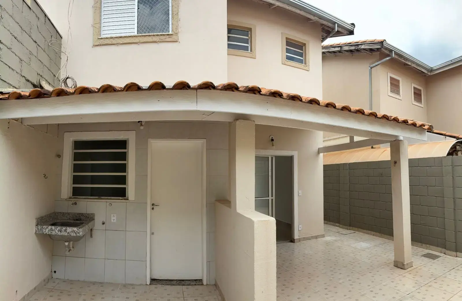 Casa Condomínio 3 quartos no Morada da Colina, Uberlândia — foto 3 de 6