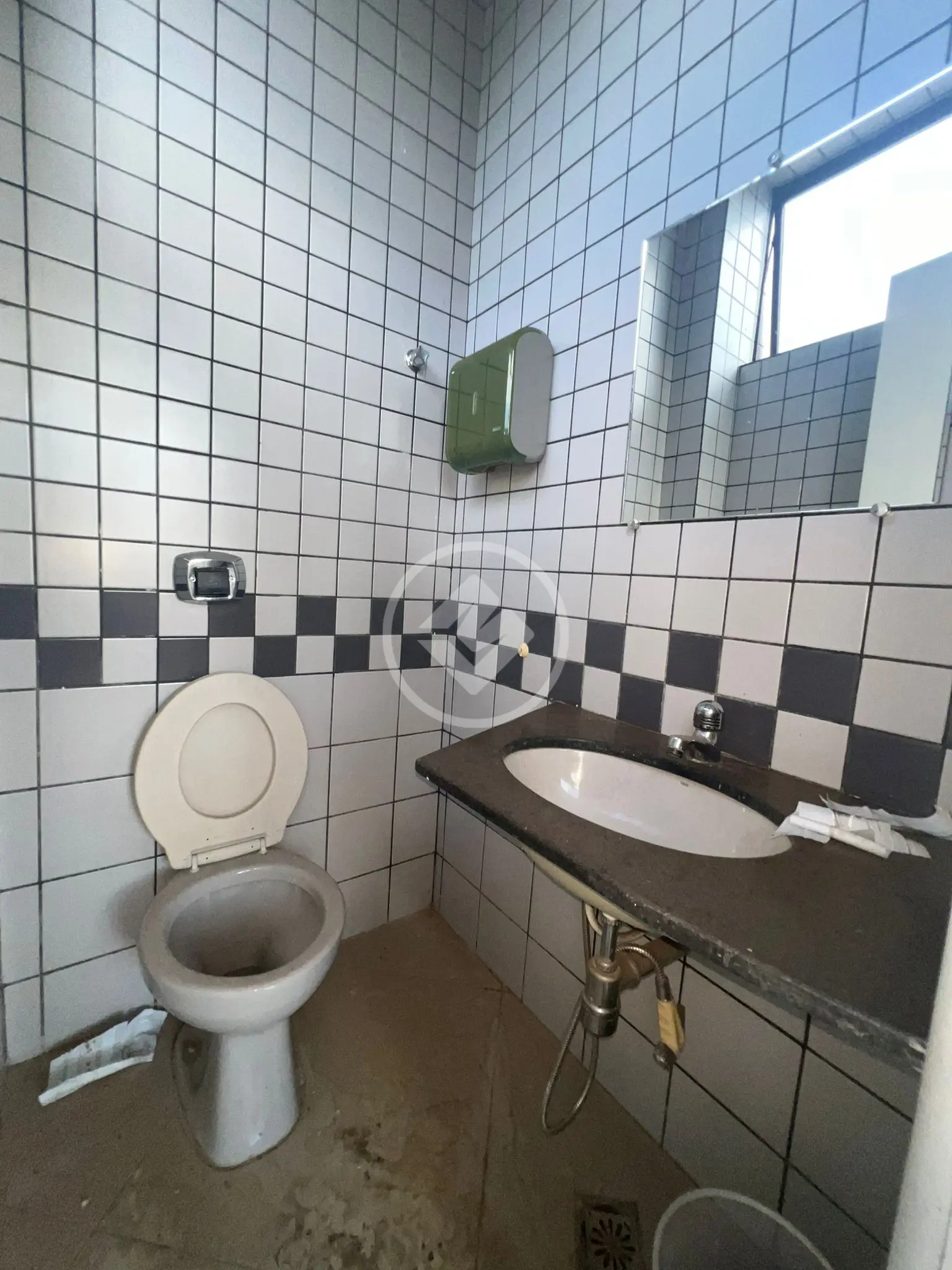 Sala Comercial no Setor dos Funcionários, Goiânia — foto 5 de 6