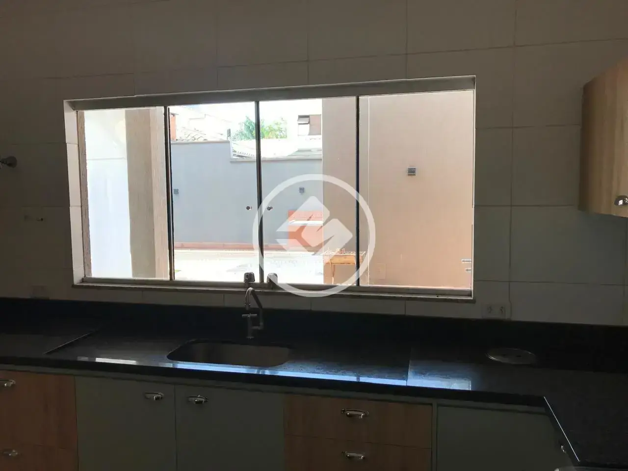 Sobrado Em Condomínio 4 quartos no Loteamento Portal do Sol II, Goiânia — foto 4 de 6