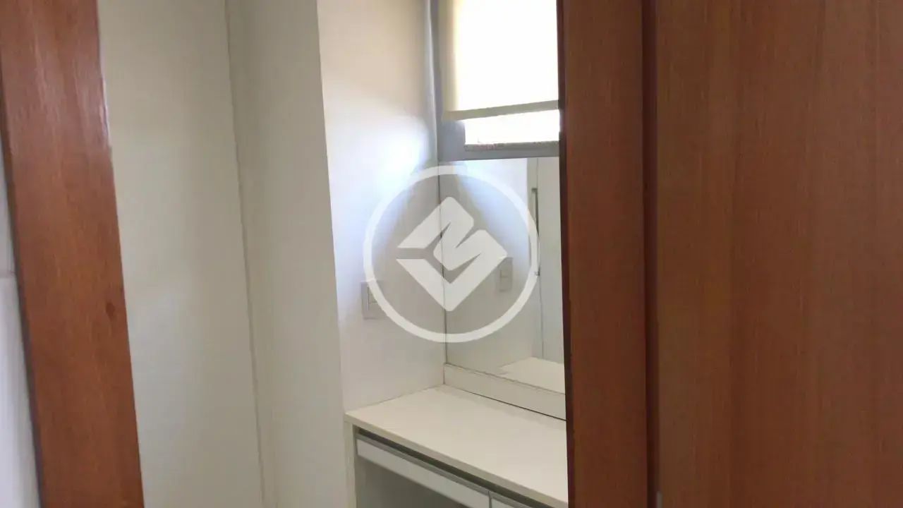 Sobrado Em Condomínio 4 quartos no Loteamento Portal do Sol II, Goiânia — foto 5 de 6