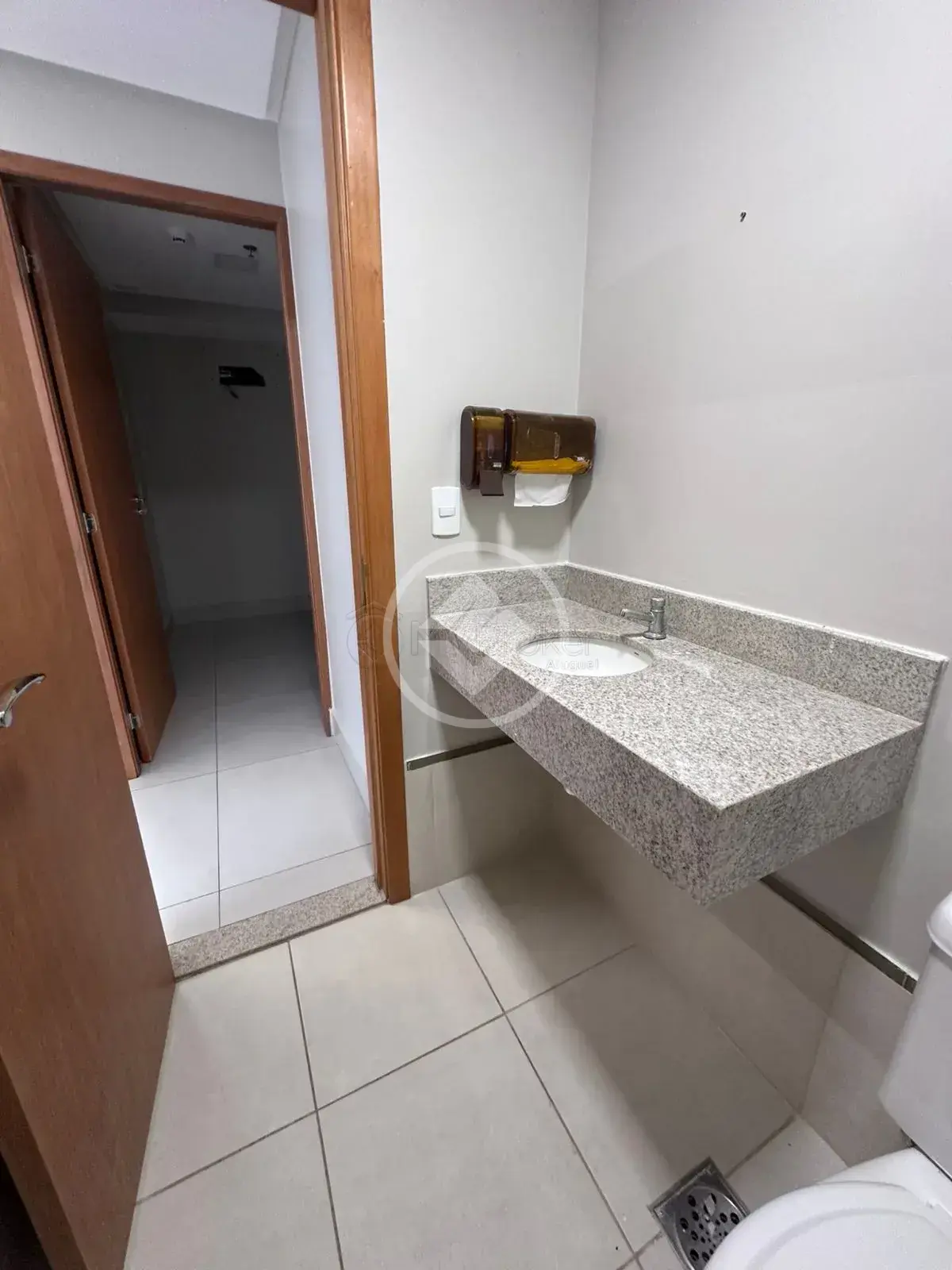 Sala Comercial 5 quartos no Jardim Goiás, Goiânia — foto 5 de 6