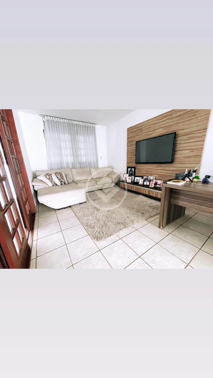 Sobrado 3 quartos no Setor Jao, Goiânia — foto 2 de 6