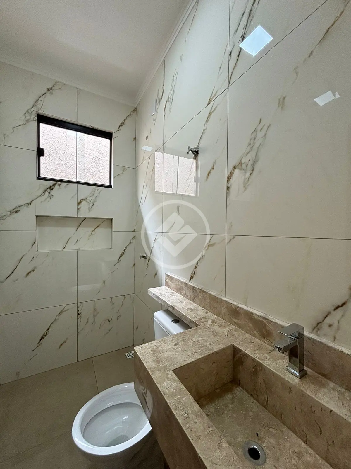 Casa 3 quartos no Setor Serra Dourada - 3ª Etapa, Aparecida de Goiânia — foto 2 de 5