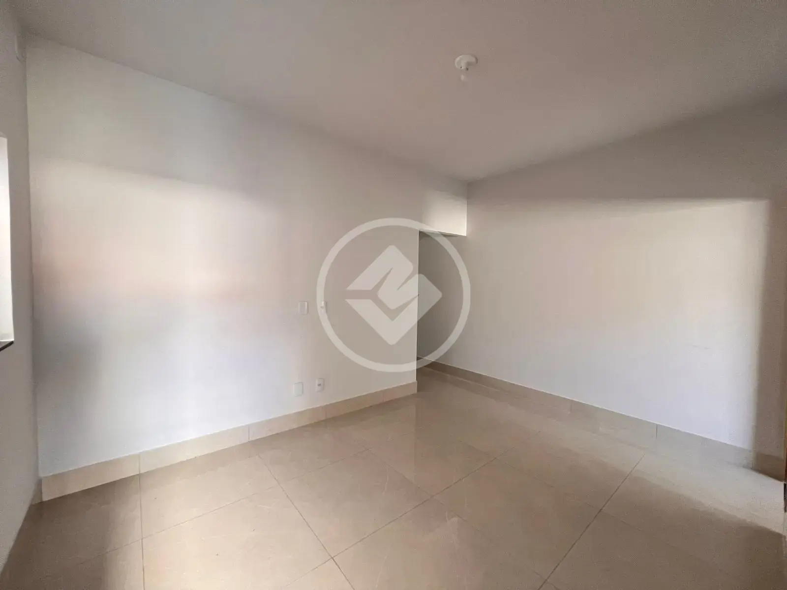 Apartamento Vila Alzira, Aparecida de Goiânia - GO — foto 1