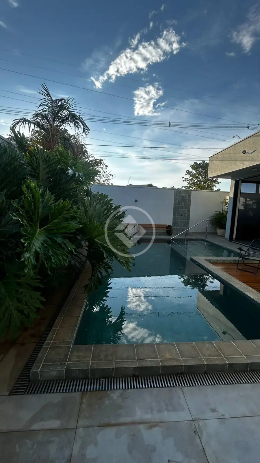 CASA CONDOMÍNIO