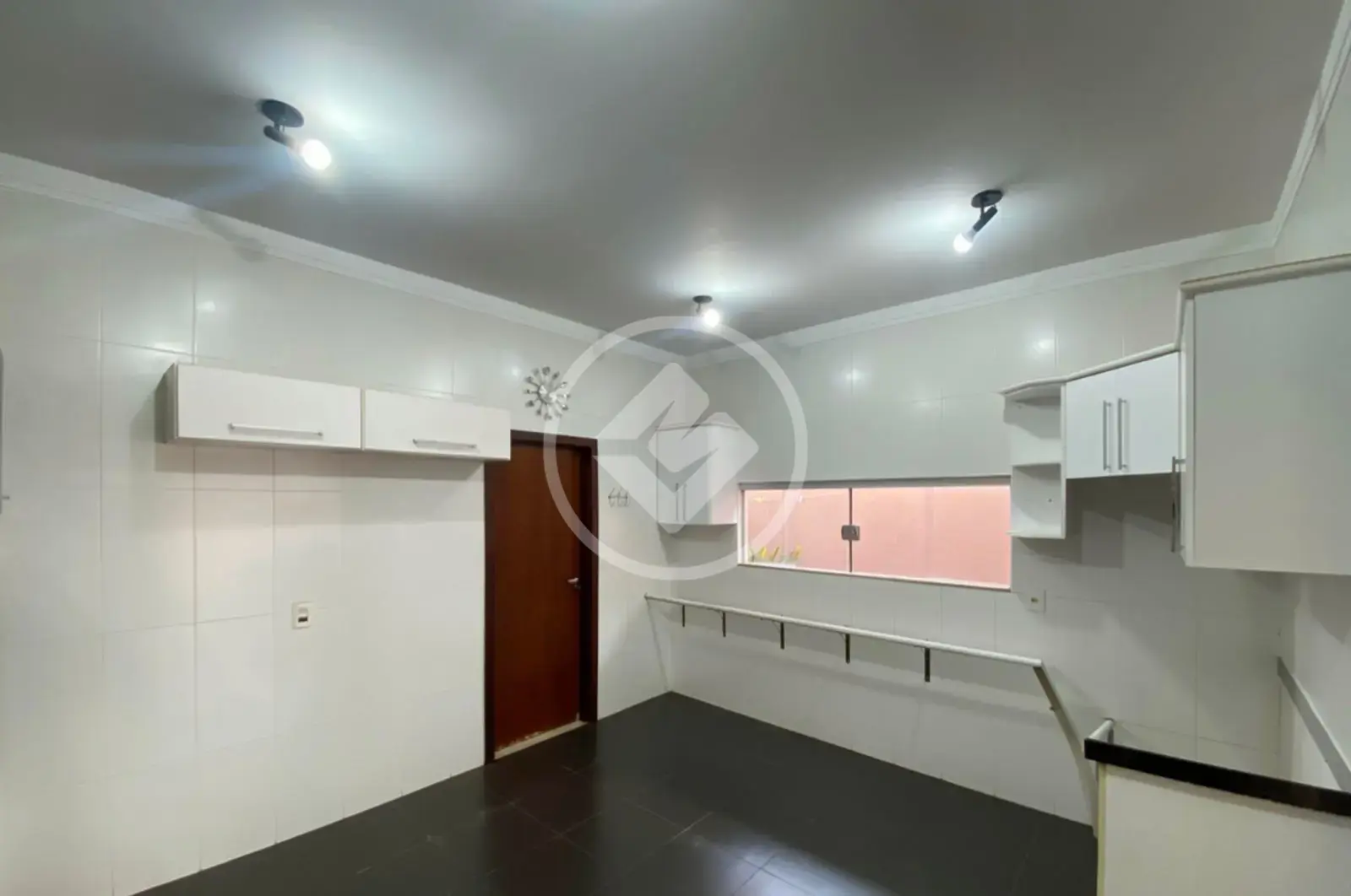 Casa Condomínio 3 quartos no Conjunto Habitacional Doutor Antonio Villela Silva, Araçatuba — foto 5 de 6