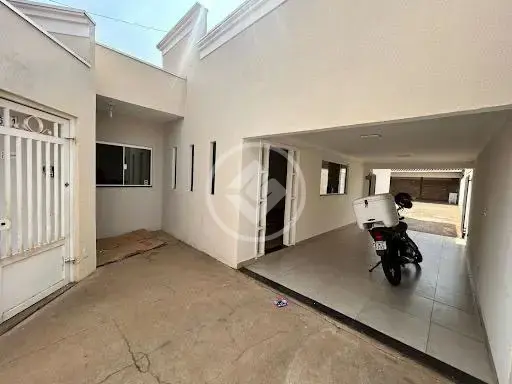 CASA A VENDA NO BAIRRO IPANEMA