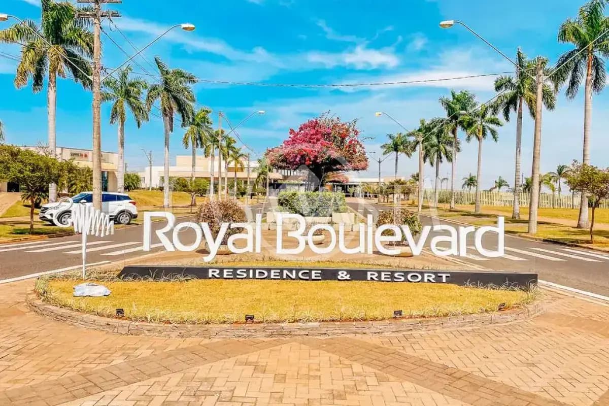 TERRENO NO ROYAL BOULEVARD ARAÇATUBA