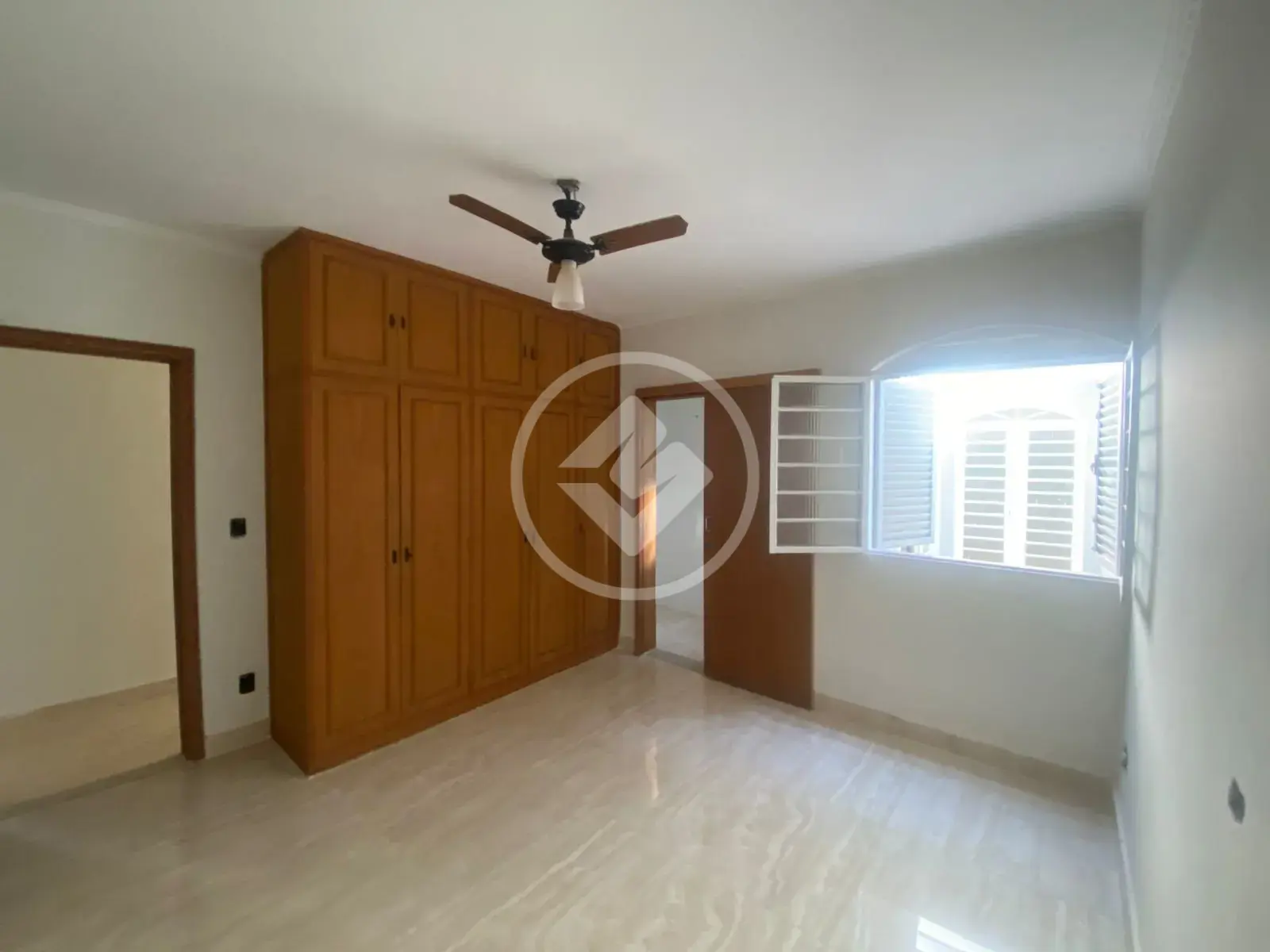 Casa 3 quartos no São João, Araçatuba — foto 3 de 6
