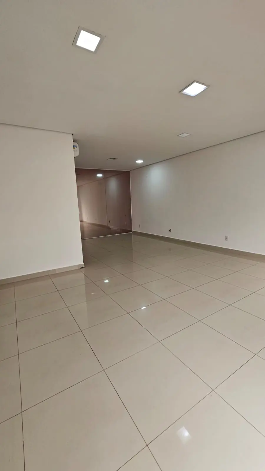 Sala Comercial 1 quarto no Jardim Paulista, Cuiabá — foto 3 de 6