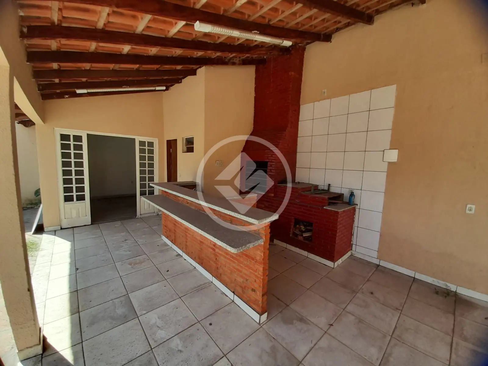 Casa Ampla no Centro de Várzea Grande