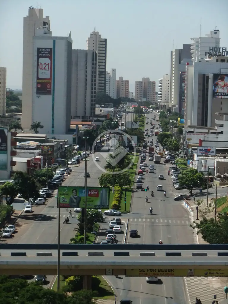 TERRENO COMERCIAL NO BAIRRO ARAÉS, COM 828,65M2, PRÓXIMO AO CENTRO COMUNITÁRIO E AVENIDA MATO GROSSO.