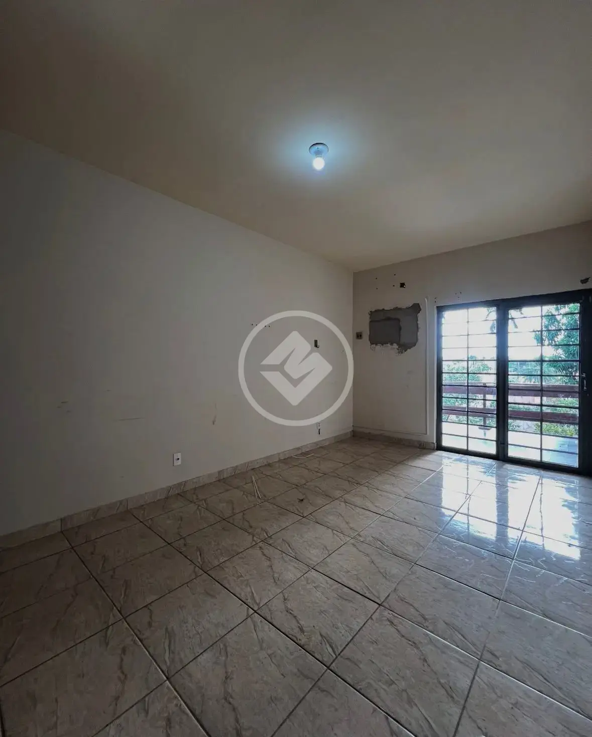 Casa Comercial 4 quartos no JARDIM CALIFÓRNIA, Cuiabá — foto 4 de 5