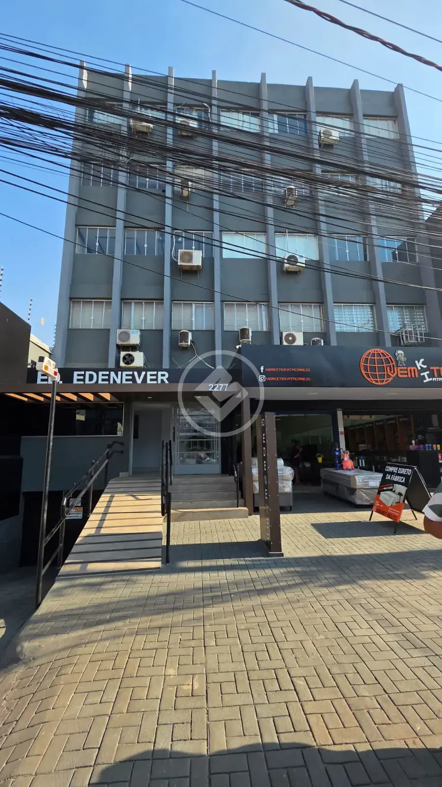 Salas Comercial na Avenida Conto Magalhães.