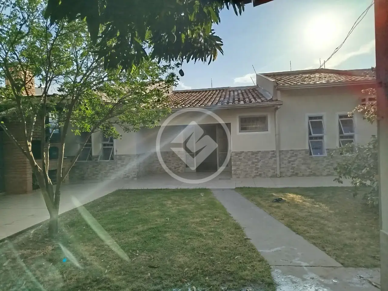 Duas casas no mesmo terreno no bairro Nova Várzea Grande