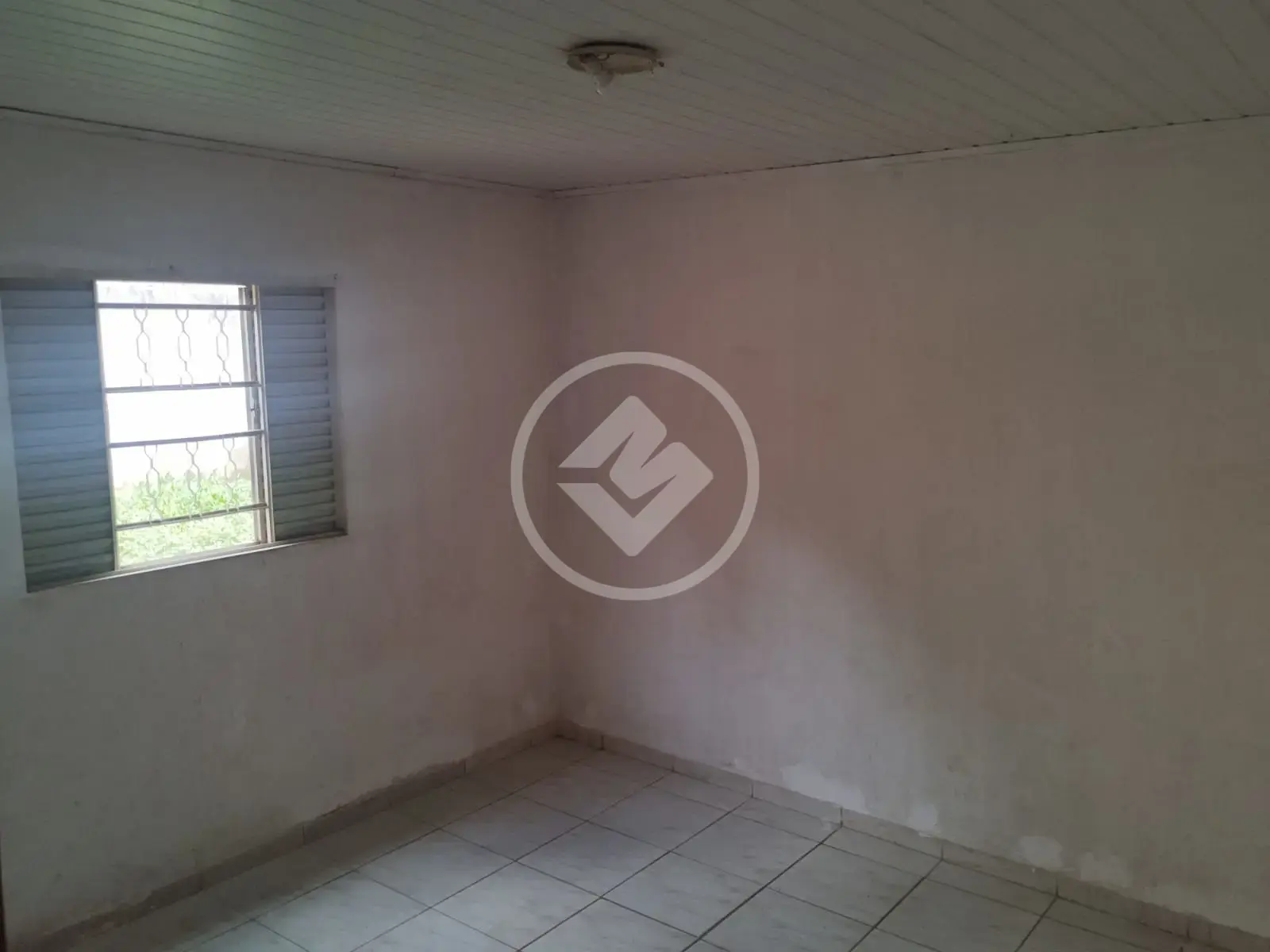 Casa a venda no Bairro: 24 de Dezembro