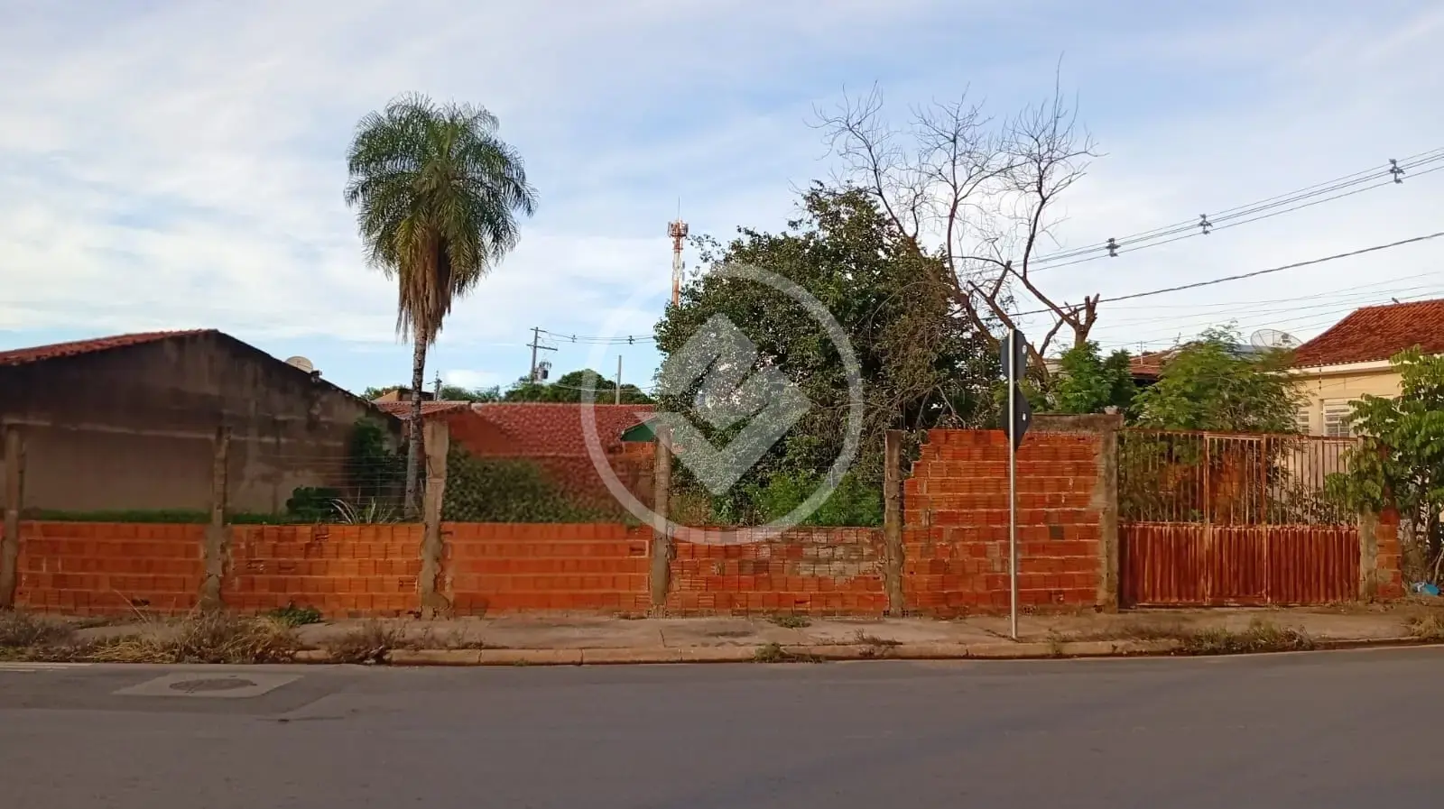 terreno próximo avenida do CPA
