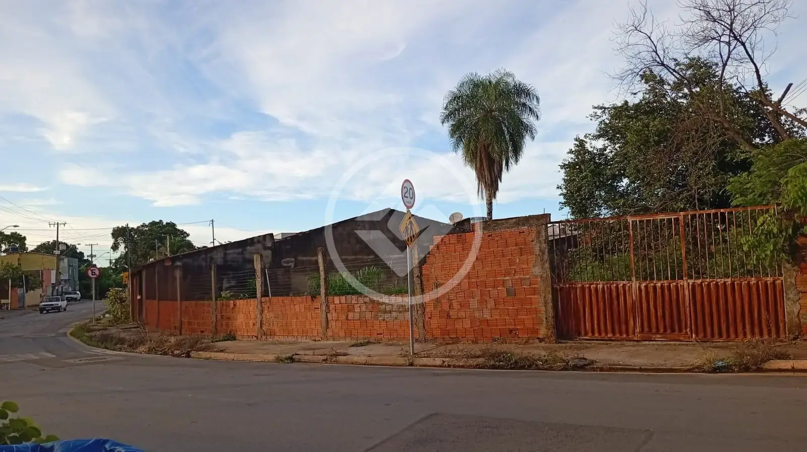 Terreno Comercial no Centro América, Cuiabá — foto 2 de 3