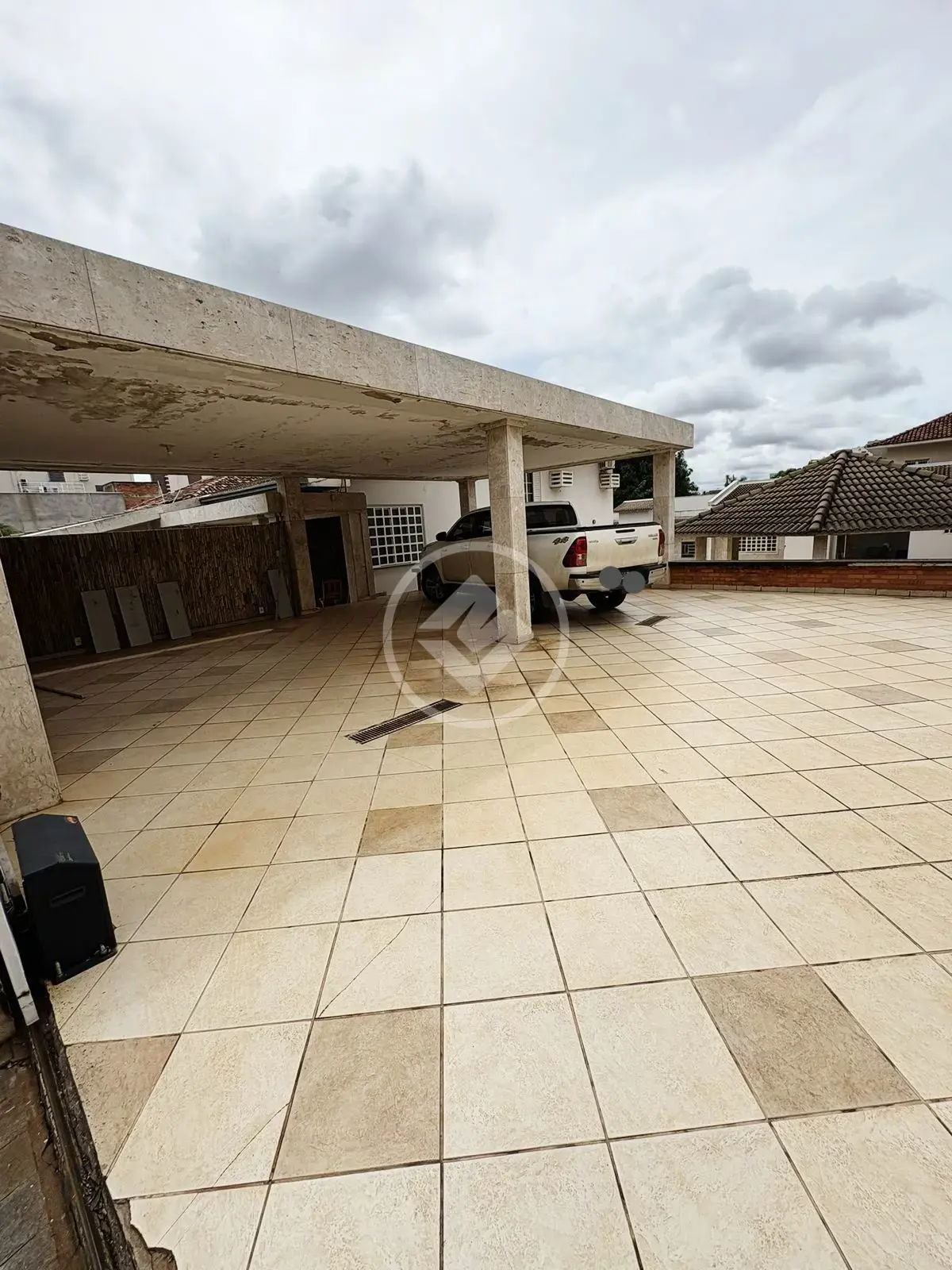 Casa Comercial 8 quartos no JARDIM CUIABÁ, Cuiabá — foto 4 de 6