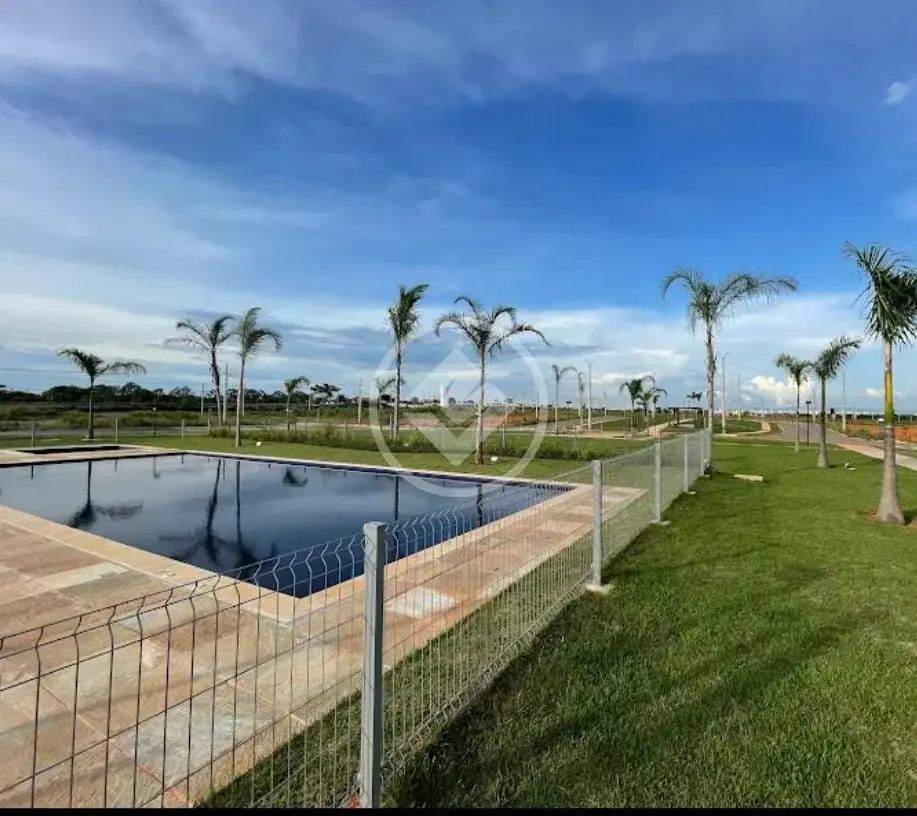 Terreno Condomínio no Novo Mundo, Várzea Grande — foto 3 de 6