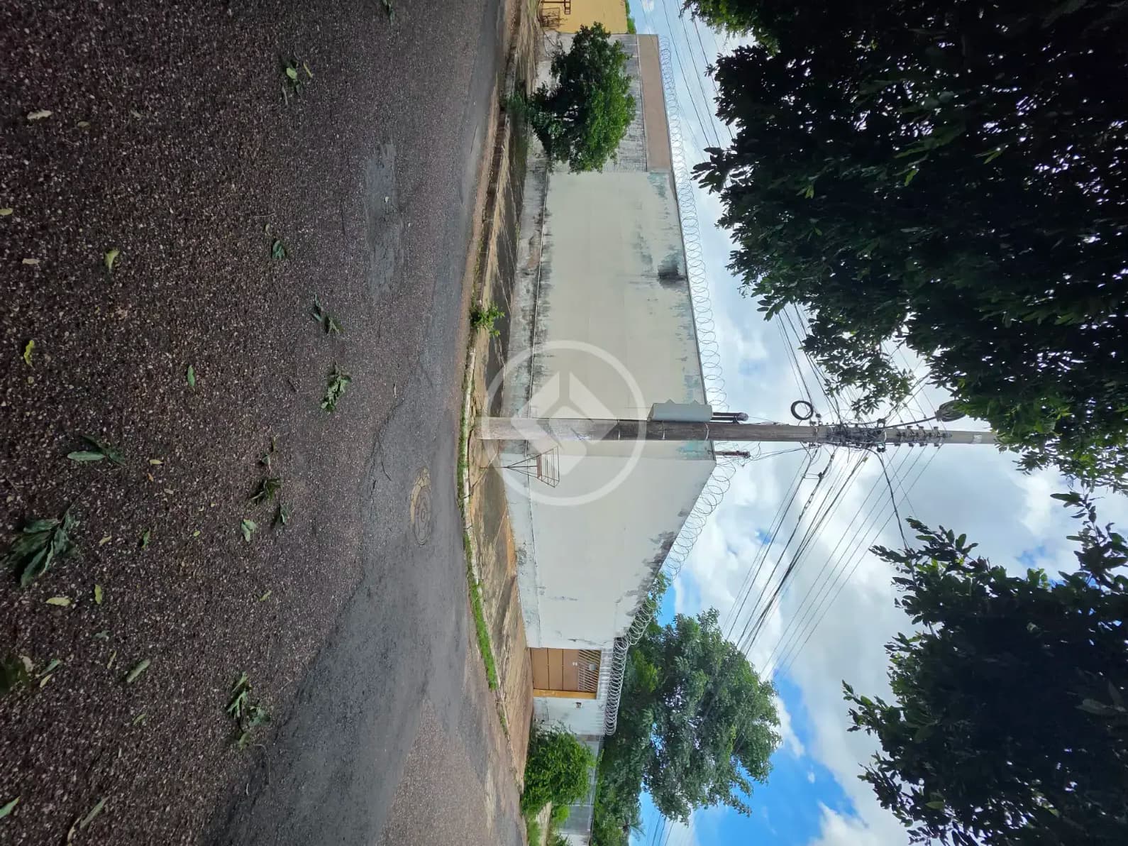 Casa 4 quartos no JARDIM CALIFÓRNIA, Cuiabá — foto 2 de 6