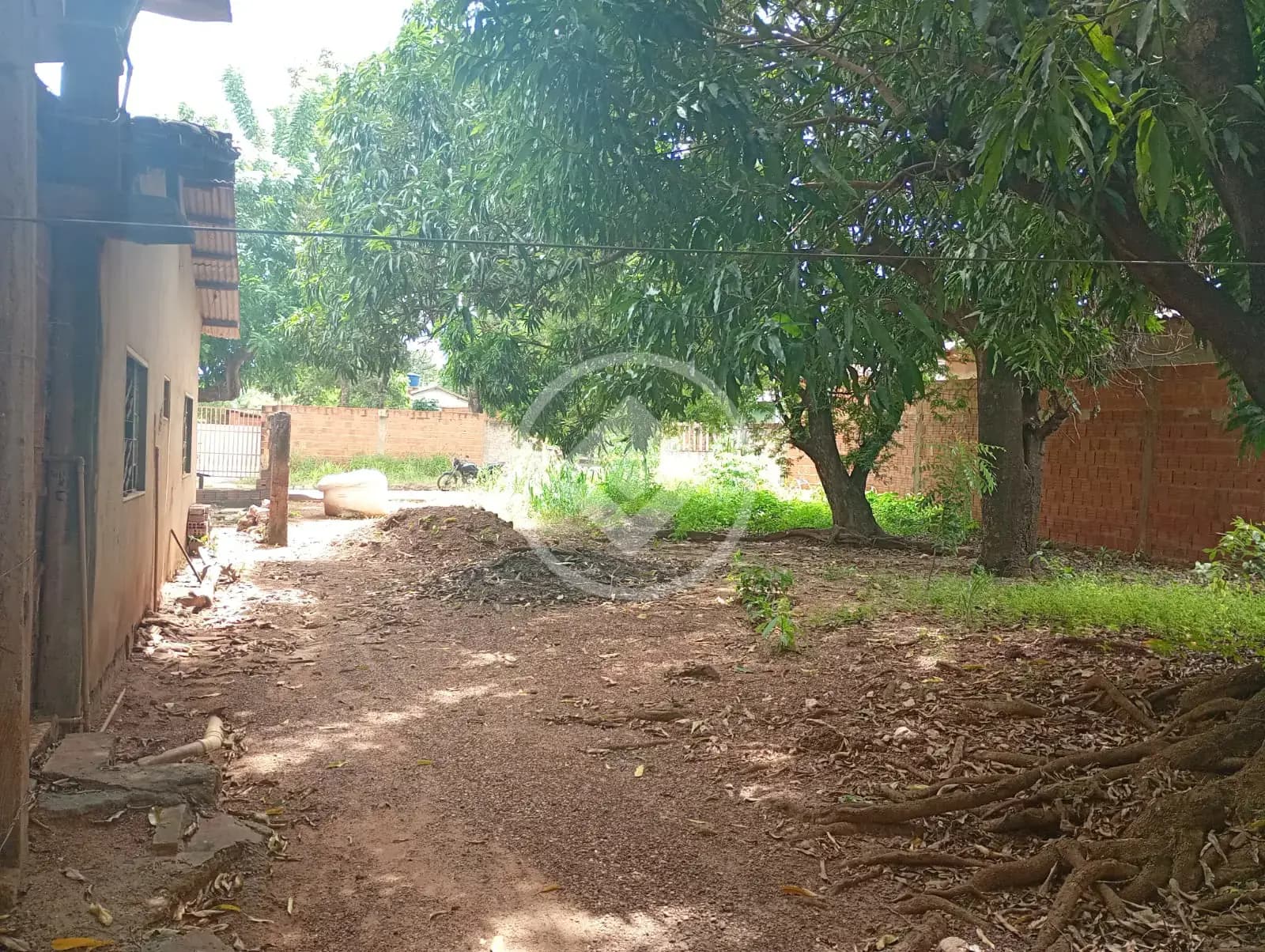 casa proximo a av.filinto milher e rodoviados imigrantes